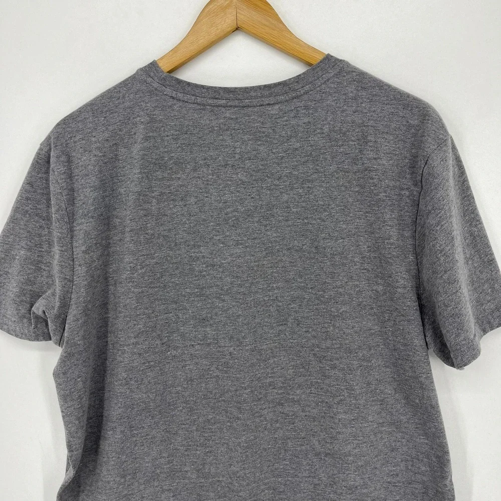 Banana Republic Mens Eco T-Shirt Large Gray Brooklyn Bridge NYC Graphic Logo